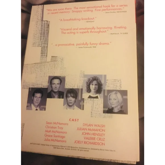 Nip/Tuck Season One DVD Set- Five Discs - Picture 4 of 5